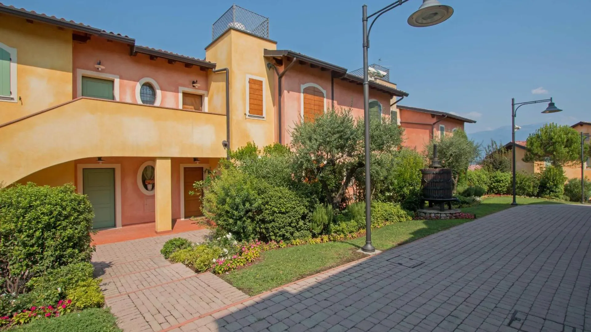 Appartement Borgo Del Torchio à Manerba del Garda Italie